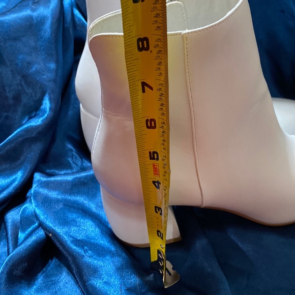 Chinese Laundry Women's Davinna Ankle Boot Size 8 - Picture 11 of 12